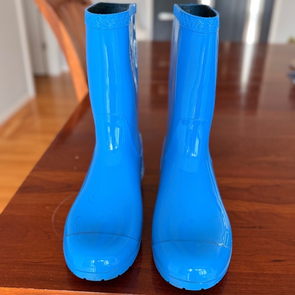 UGG Sienna Rain Boots – Blue Aster, Size 8 - Picture 1 of 8